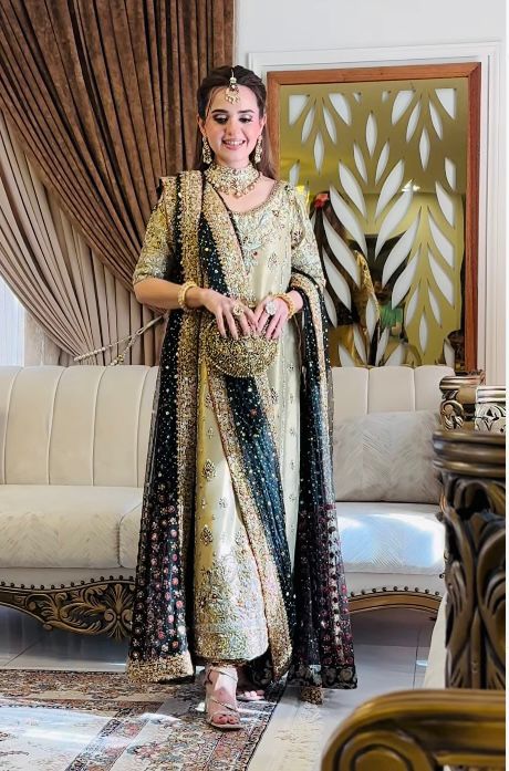Sumbul Iqbal – Luxury stitched formal outfit for weddings and special ...